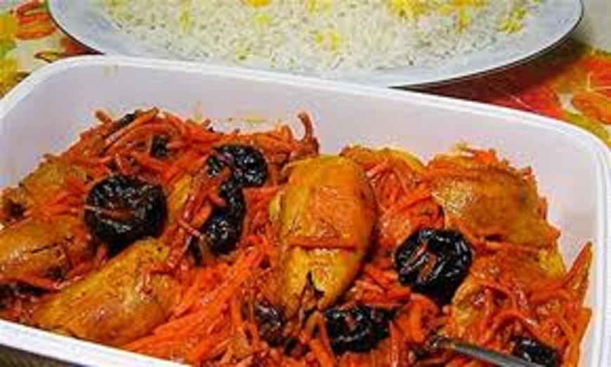 خورشت هویج با مرغ و آلو